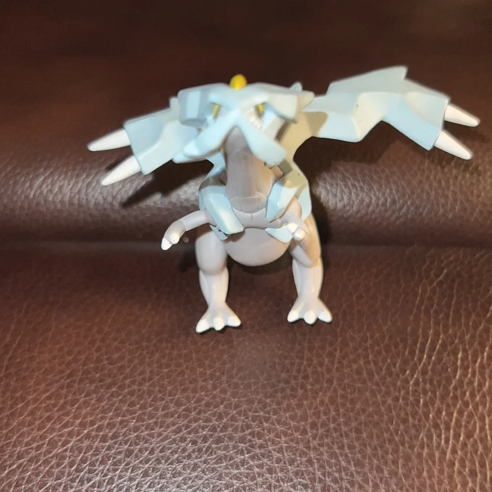 Pokemon plamo kyurem